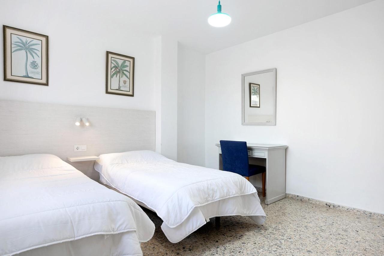 Atico Conil Vistas - Solo Familias Apartment Conil De La Frontera Luaran gambar